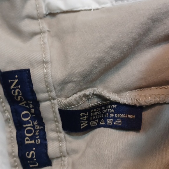 Mens US Polo Tan Cotton Cuffed Belted Shorts NWT 42 / 22 L - Picture 4 of 9